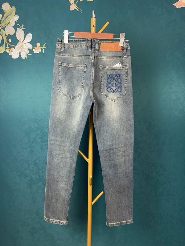 ブランドジーンズ側面デザイン